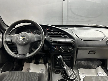 Chevrolet Niva, 2013г, полный привод, механика