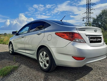 Hyundai Solaris, 2013г, передний привод, автомат