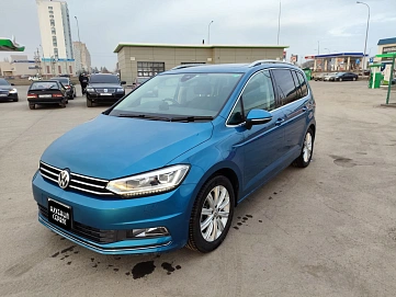 Volkswagen Touran, 2015г, передний привод, робот