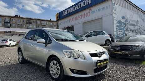 Toyota Auris, 2007г, передний привод, механика