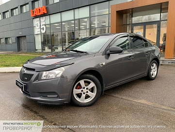 Chevrolet Cruze, 2011г, передний привод, механика