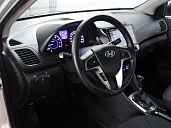 Hyundai Solaris, 2014г., передний привод, автомат