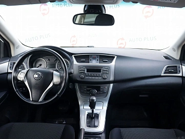 Nissan Sentra, 2014г, передний привод, вариатор