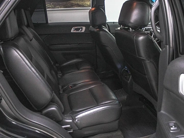 Ford Explorer, 2012г, полный привод, автомат
