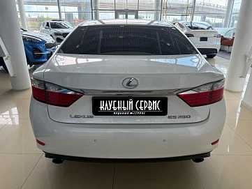 Lexus ES, 2013г, передний привод, автомат
