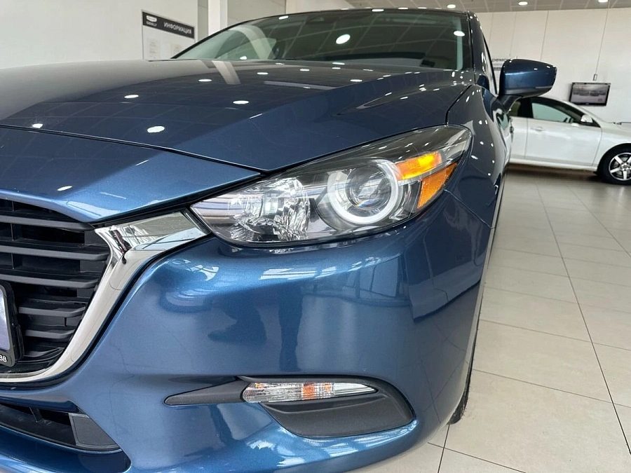 Mazda 3, 2017г., передний привод, автомат