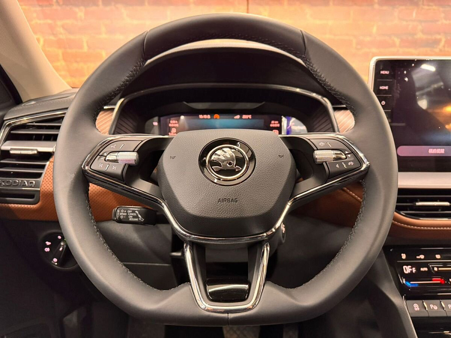 Skoda Kodiaq, 2024г., полный привод, робот
