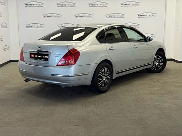 Nissan Teana, 2006г., передний привод, автомат