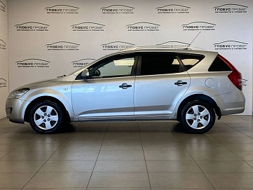 Kia Ceed, 2008г, передний привод, механика