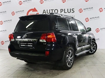 Toyota Land Cruiser, 2014г, полный привод, автомат
