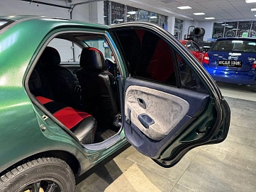 Mitsubishi Carisma, 1998г, передний привод, механика