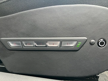 Volkswagen Caravelle, 2020г, полный привод, робот