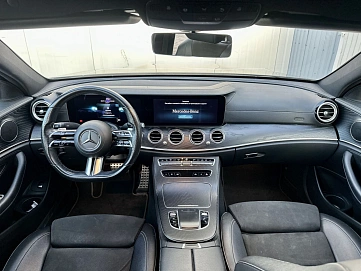 Mercedes-Benz E-Класс, 2020г, передний привод, автомат