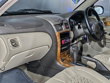 Nissan Sunny, 2003г, передний привод, автомат