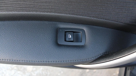 BMW 1 серии, 2008г., передний привод, автомат