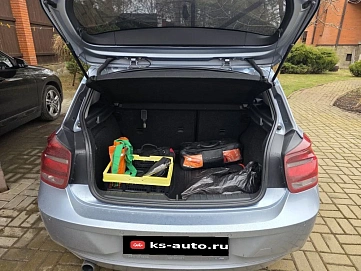 BMW 1 серии, 2012г, задний привод, автомат