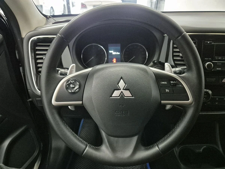 Mitsubishi Outlander, 2013г., полный привод, вариатор