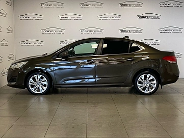 Citroen C4, 2015г, передний привод, автомат
