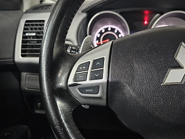 Mitsubishi Outlander, 2010г, передний привод, вариатор