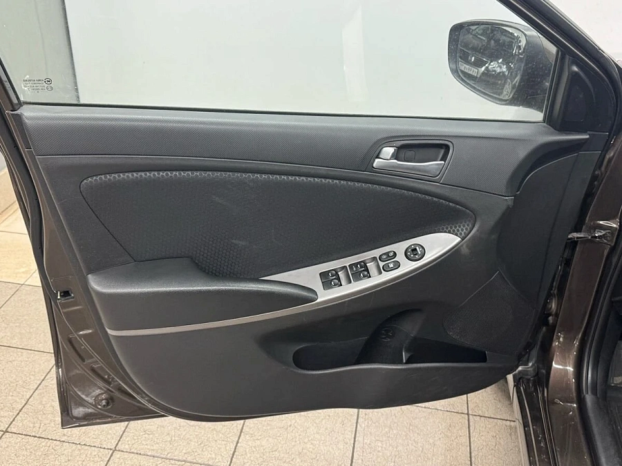 Hyundai Solaris, 2014г., передний привод, механика
