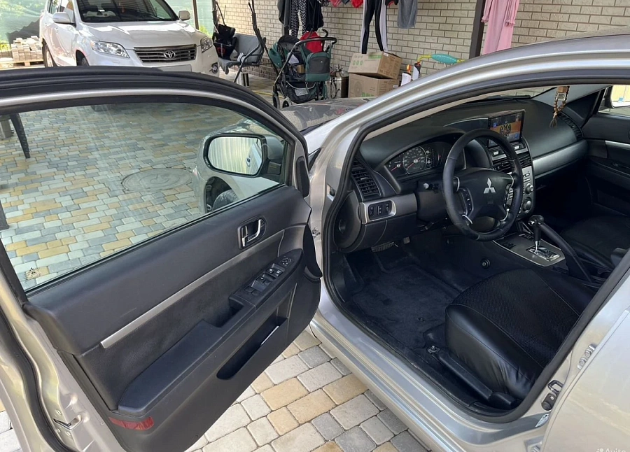 Mitsubishi Galant, 2008г., передний привод, автомат
