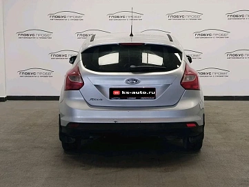 Ford Focus, 2011г., передний привод, механика