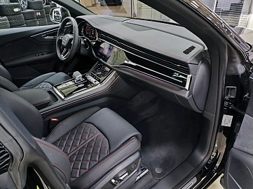 Audi Q8, 2024г, полный привод, автомат
