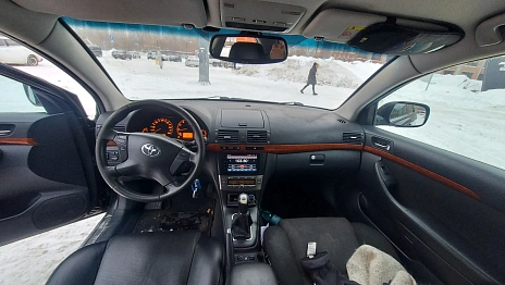Toyota Avensis, 2008г, передний привод, механика