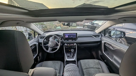 Toyota RAV4, 2023г, полный привод, вариатор