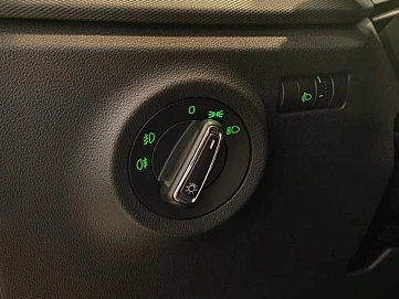 Skoda Rapid, 2021г, передний привод, автомат