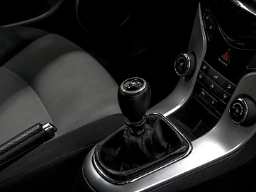 Chevrolet Cruze, 2013г, передний привод, механика