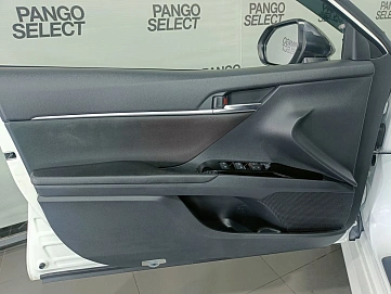 Toyota Camry, 2019г, передний привод, автомат