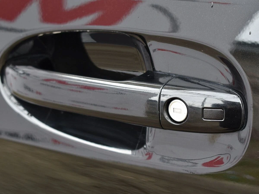 Mercedes-Benz V-Класс, 2018г., полный привод, автомат