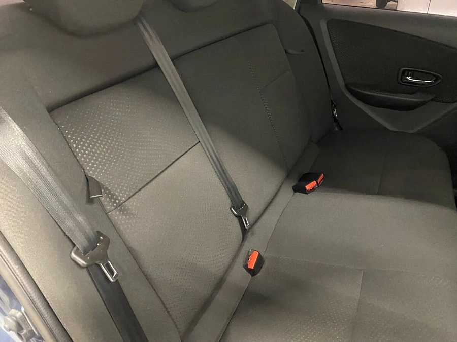 Nissan Almera, 2015г., передний привод, механика