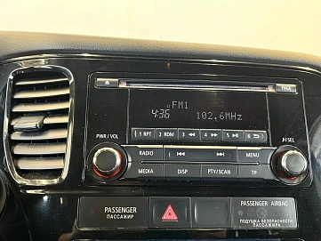 Mitsubishi Outlander, 2012г, передний привод, вариатор