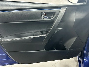Toyota Corolla, 2017г, передний привод, автомат