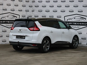 Renault Megane, 2019г, передний привод, робот