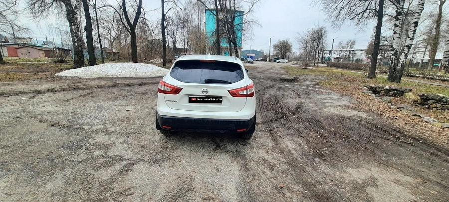 Nissan Qashqai, 2014г., передний привод, вариатор