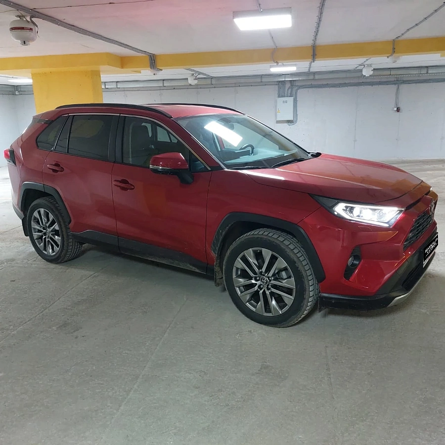 Toyota RAV4, 2021г., полный привод, автомат