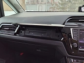 Volkswagen Touran, 2015г., передний привод, робот