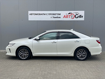Toyota Camry, 2017г, передний привод, автомат