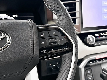 Toyota Sequoia, 2025г, полный привод, автомат