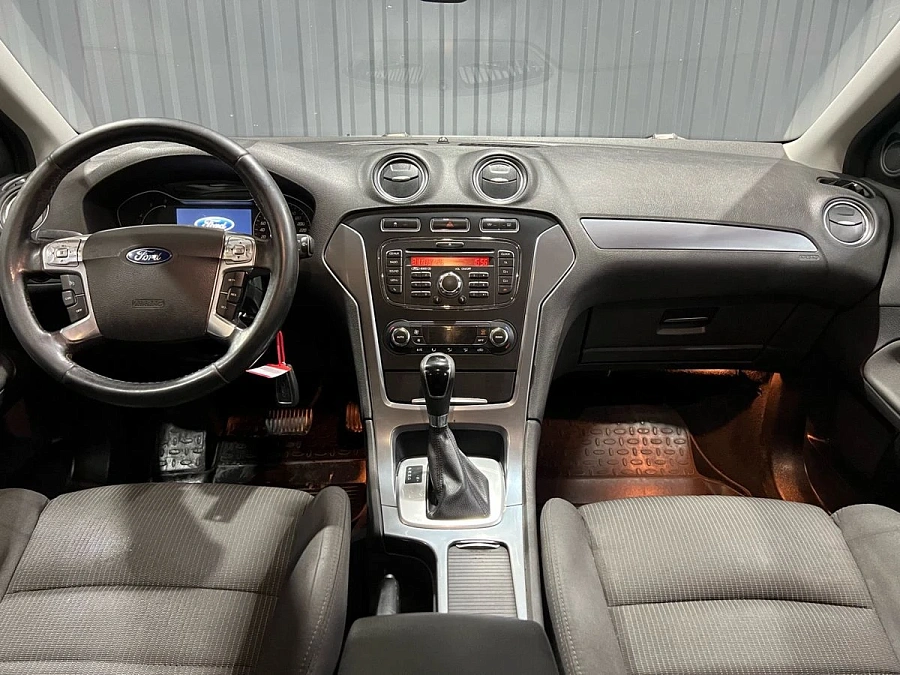 Ford Mondeo, 2012г., передний привод, автомат