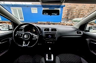 Volkswagen Polo, 2018г., передний привод, робот