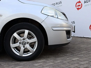 Nissan Tiida, 2008г, передний привод, механика
