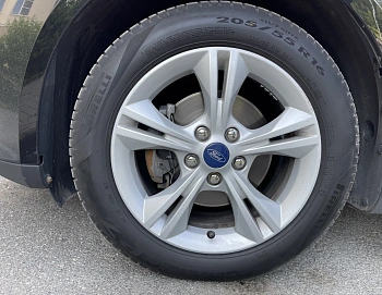 Ford Focus, 2012г, передний привод, механика