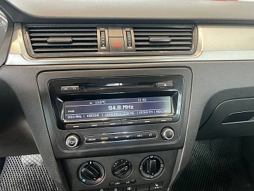 Skoda Rapid, 2014г, передний привод, робот