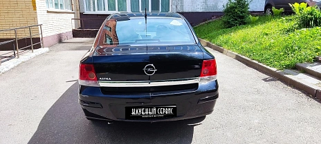 Opel Astra, 2010г, передний привод, автомат