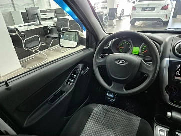 Lada (ВАЗ) Granta, 2013г, передний привод, автомат