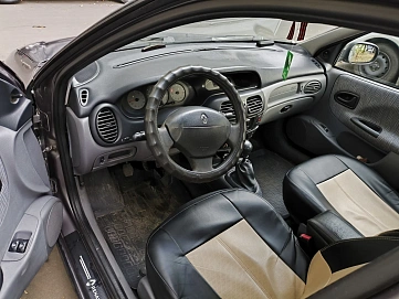 Renault Megane, 2001г, передний привод, механика
